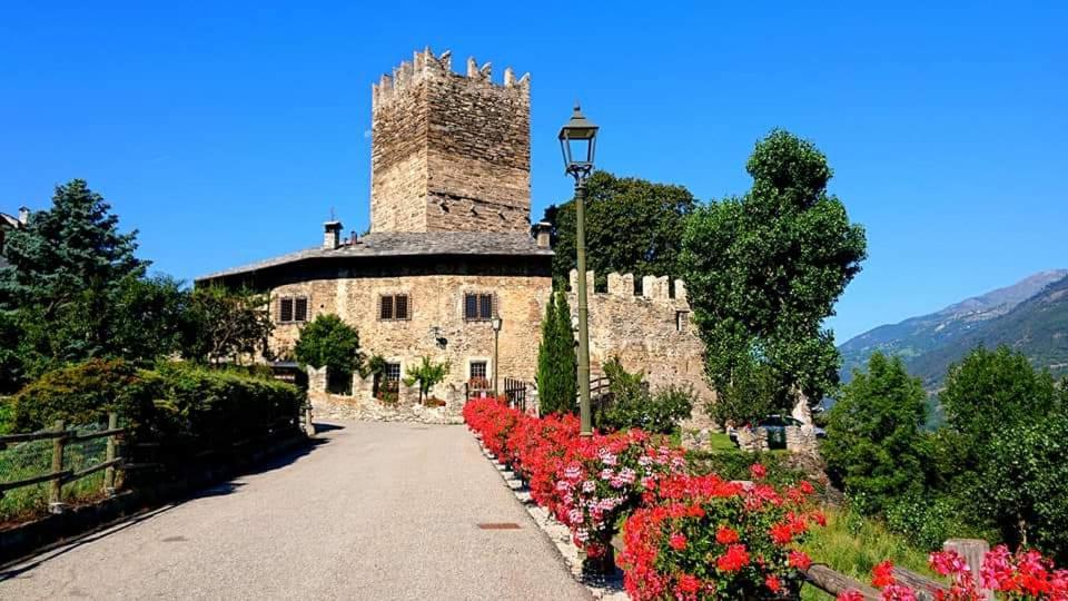 B&B La Tour de Villa Aoste Extérieur photo